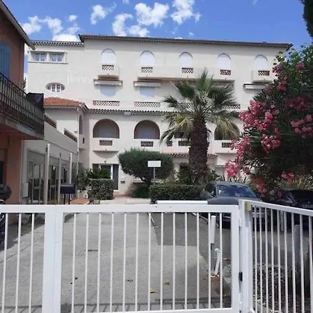 Au Bord Du Ciel Magnifique A Apartment *